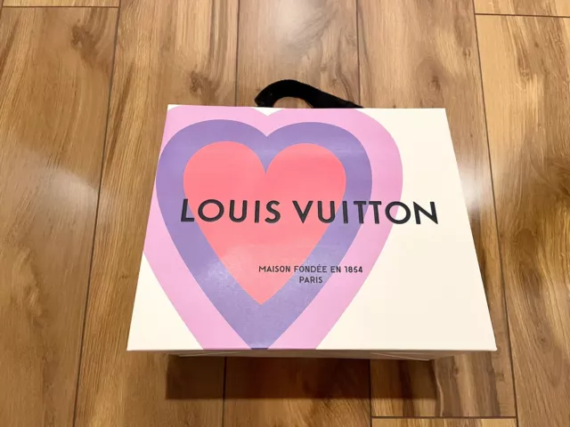Louis Vuitton Authentic Holiday Limited Ed. Shopping Gift Paper Bag  8.5x7x4.5”