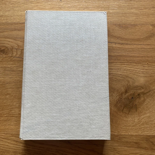 A New History Of India Stanley A Wolpert 1977 1ère édition Hardback A New History Of India Stanley A Wolpert 1977 1ère édition Hardback