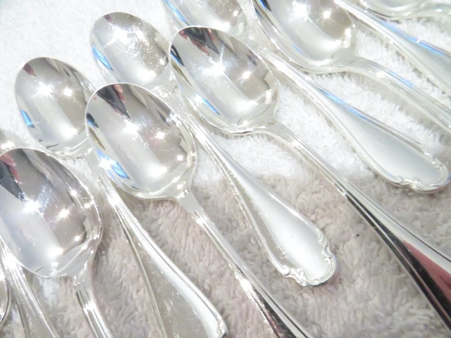 Suite De 4 Cuillères à Moka Christofle Modèle Versailles