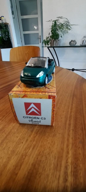 Voiture miniature Norev collection 1/43 Citroên C 3 Pluriel 2003 Boîte 2