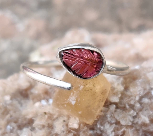 925 Solid Sterling Silver Natural A+++ Pink Tourmaline Leaf Carving Ring 5.75 US