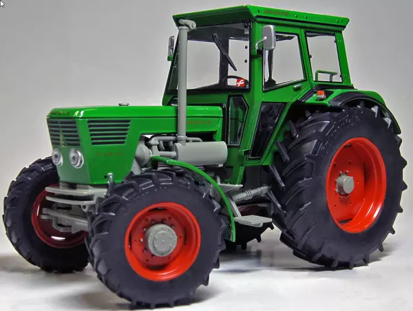 Weise Toys DEUTZ D 130 06 Traktor 1006