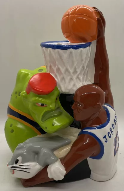 VTG 1996 SPACE JAM Ceramic Bank Michael Jordan Warner Bros Movie #23 Looney Tune