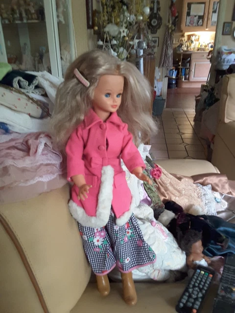 Poupees Bella Cathie À VENDRE! - FR