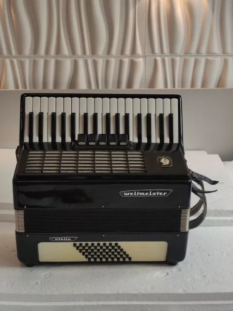 Piano accordion akkordeon WELTMEISTER STELLA 48 bass.