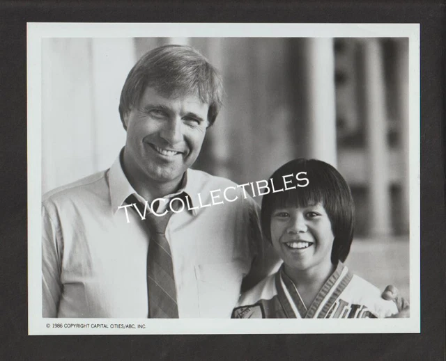 7x9 Press Photo~ SIDEKICKS ~1980s TV ~Gil Gerard ~Child actor Ernie Reyes Jr