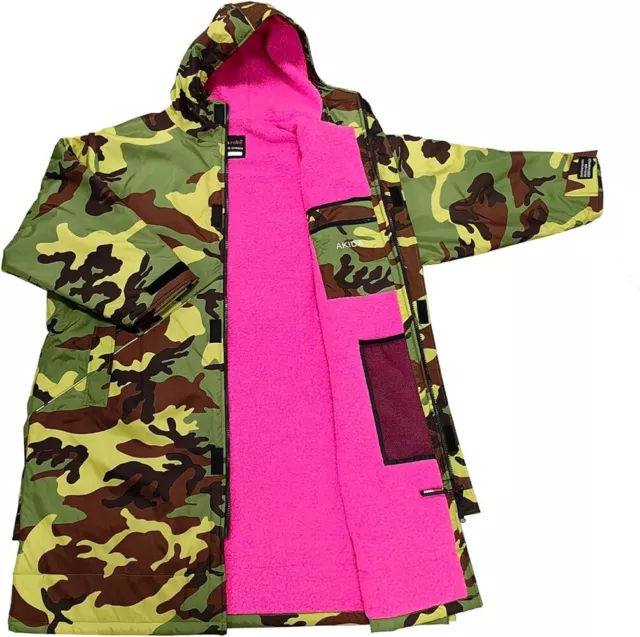 Akida Kids Changing Robe RRP £129.99 Camo Pink Waterproof Windproof Fleece Lined