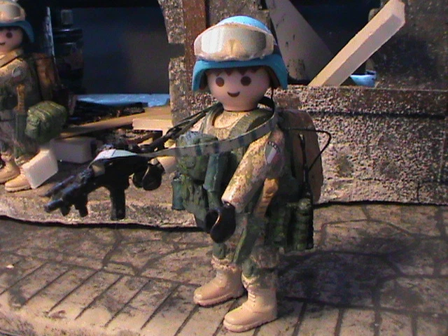 PLAYMOBIL PERSONNALISÉ SOLDAT WAFFEN GRENADIER