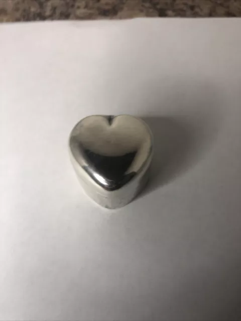 Vintage Taxco, Mexico Heart Shaped Sterling Silver Pill Snuff Box