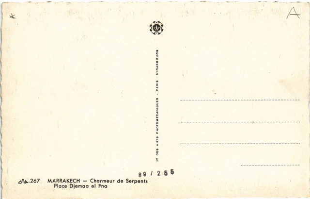 CPA AK Marrakech Charmor de Serpents Place Djemaa el Fna MOROC (1319002) 2