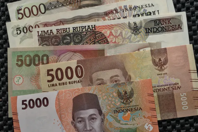 Indonesia 1980 1986 1992 2001 2016 2020 5000 Rupiah
