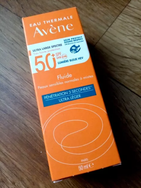 Avène SPF 50+ Solaire Fluide Ultra léger Eau Thermale Peau sensible 50ml NEUF