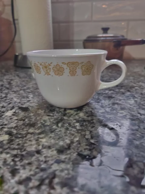 Taza de té mariposa de porcelana oro blanco vintage Corelle livingware (1 disponible)