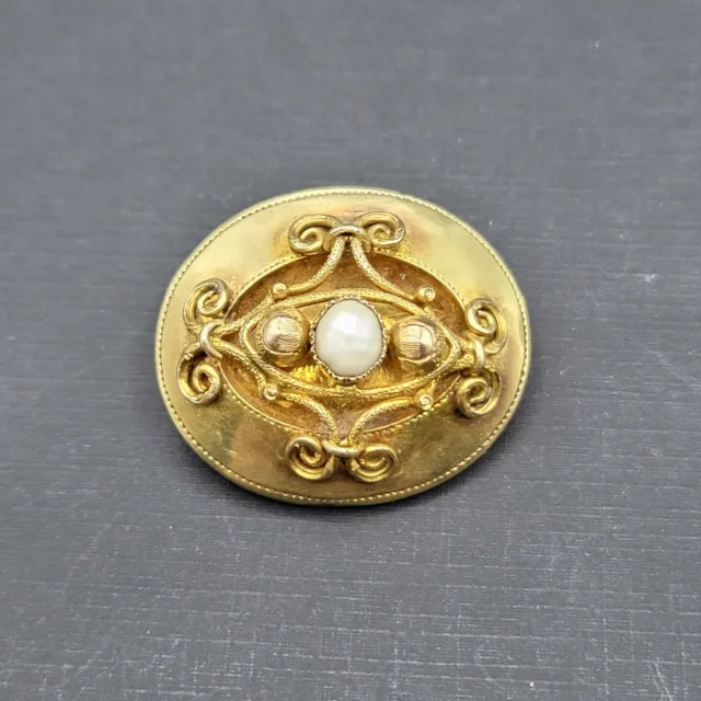 Antique 10 kt Gold VICTORIAN Pearl Brooch Pin 1 1/4" x 1 1/8"