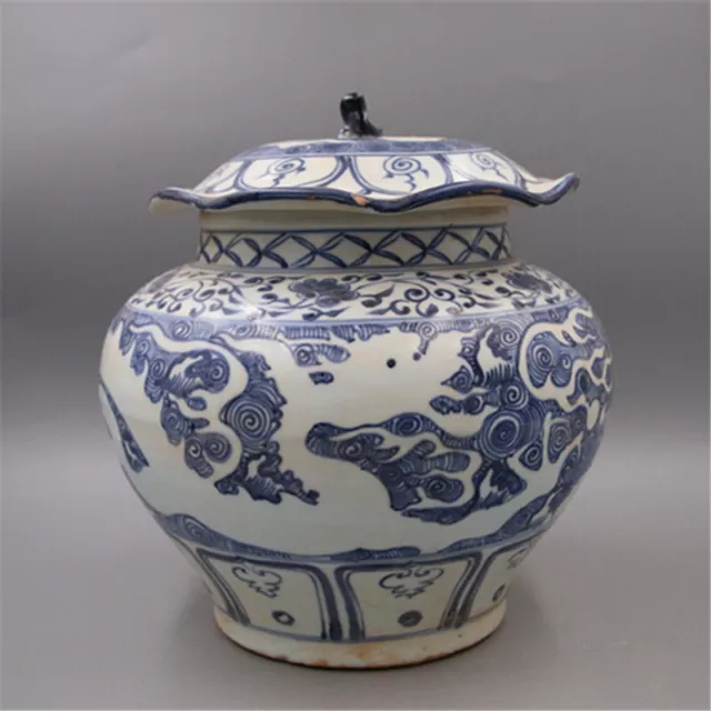 China Porcelain Yuan Blue And White Dragon Pattern Lotus Leaf Tea Caddies 10.62”