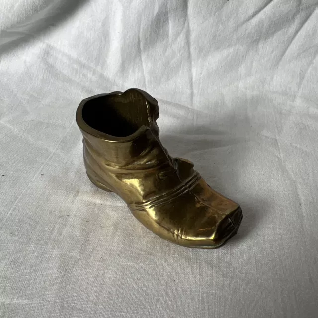 Vintage Solid Brass Old Boot Shoe Shaped Ashtray Decorative Nicely Detailed