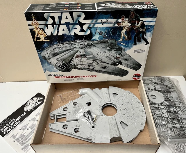 Maquette MPC Millenium Falcon Star Wars - 1983 - Kit Non Assemblé