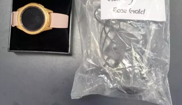 Sam r815u hotsell galaxy watch 42mm