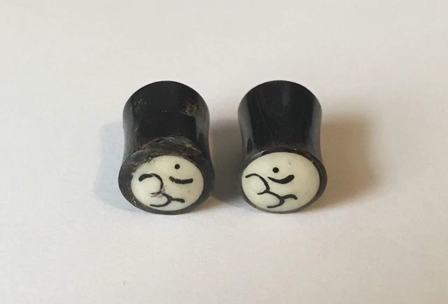 New Om Ohm Symbol Ear Plugs Tunnels 8mm 0G Gauges Tribal Horn Earrings