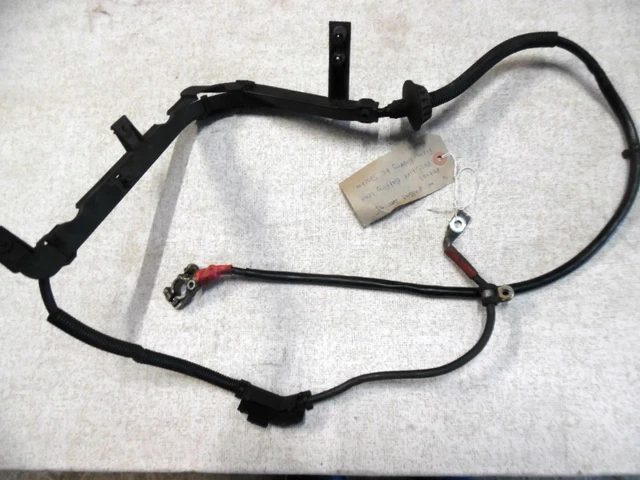 2956 A5D 2001-2005 Vw Passat B5.5 Audi A4 2.0 Petrol Positive Battery Wire Cable