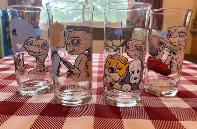 Vintage 80’s ET Extraterrestrial Collectors Pizza Hut Drinking Glasses Set Of 4