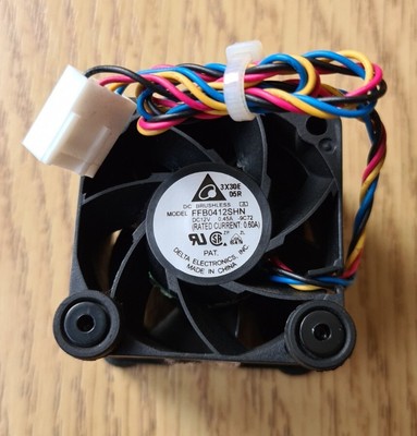 Belkin Ventilatore di Raffreddamento T&t 4020HH12B NF4 40MM 3-PIN 12V 0.24A 40x40x20mm 