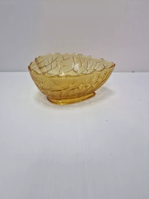 Amber Glass Patterned Trinket Dish Leaf Shaped 2