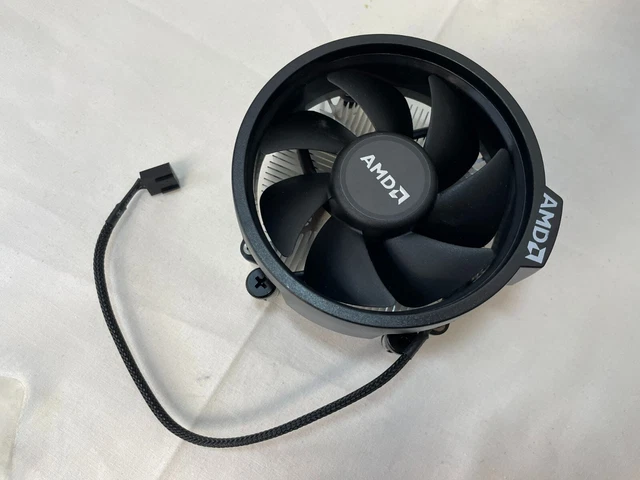 Ventilateur Dissipateur AMD Wraith Stealth Pour Ryzen 5 5600X - NOIR (SANS CPU)