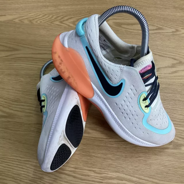 LADIES NIKE JOYRIDE DUAL RUN SUMMIT WHITE TRAINERS SIZE UK Size 4  (J20)