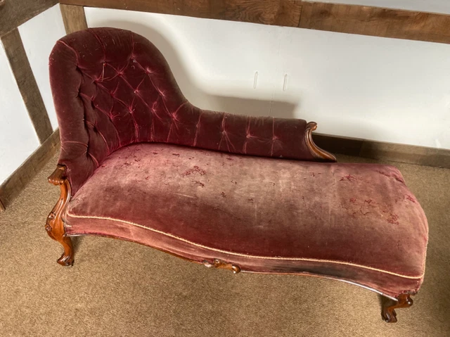 Victorian Chaise Longue