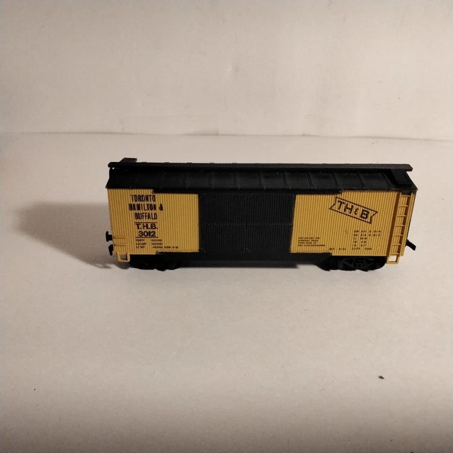 HO Scale Toronto, Hamilton & Buffalo 40' Boxcar #THB 3012