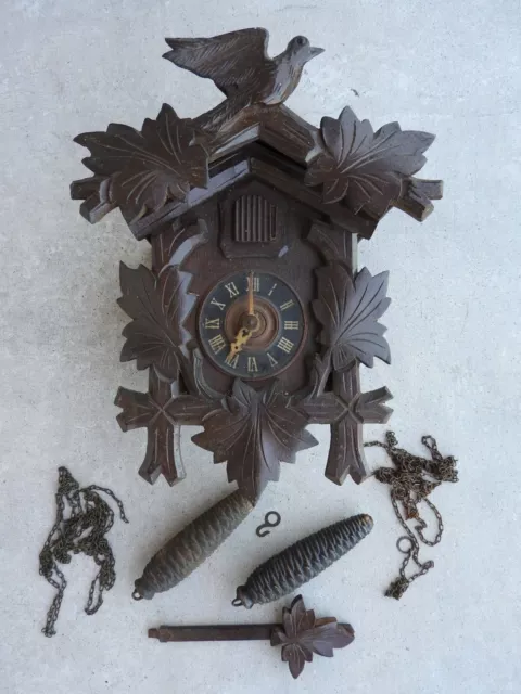 Horloge pendule Coucou Forêt Noire mécanique Bois Traditionnelle