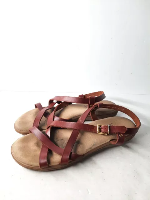 GH Bass Sunjuns Sandals Brown Flats Leather Strappy Buckle Womens Size 7.5 M