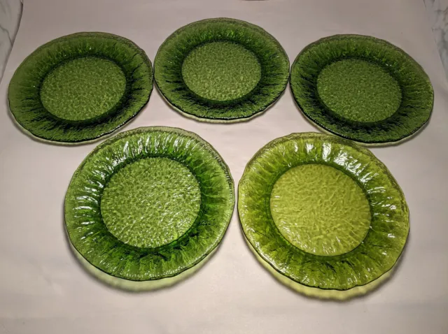 MCM Morgantown 5 Crinkle Glass Pattern Avocado Green Textured Salad Plate 7 1/4"