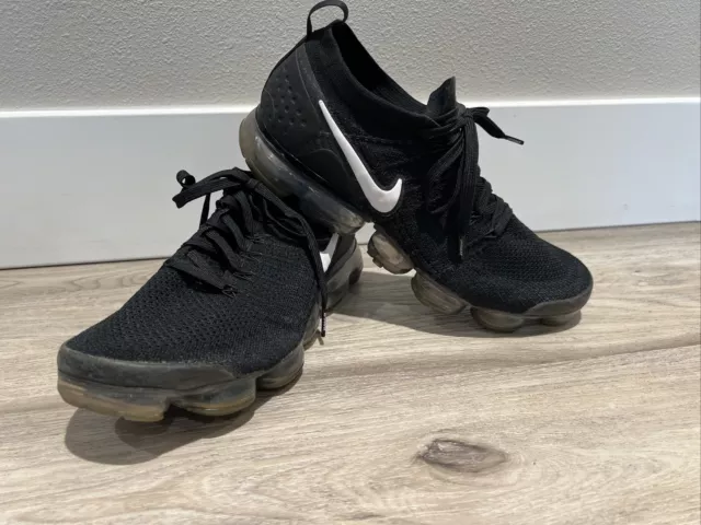 Men's Nike Air Vapormax Flyknit 2 Black White Running Shoes 942842-001 Size 10.5