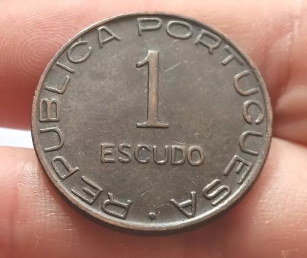 Mozambique under Portugal 1945 1 Escudo