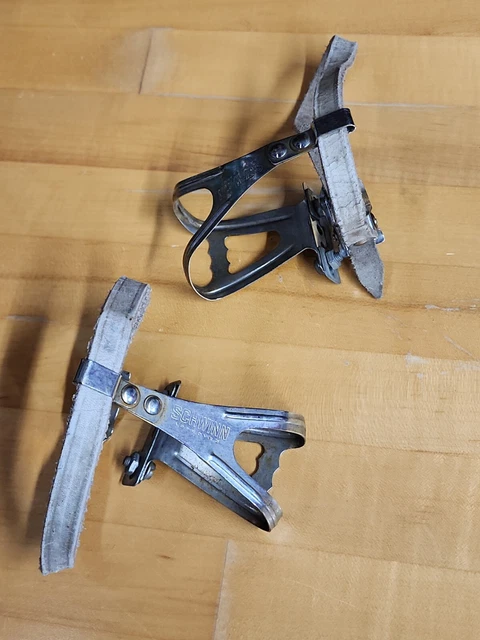 schwinn pedal straps