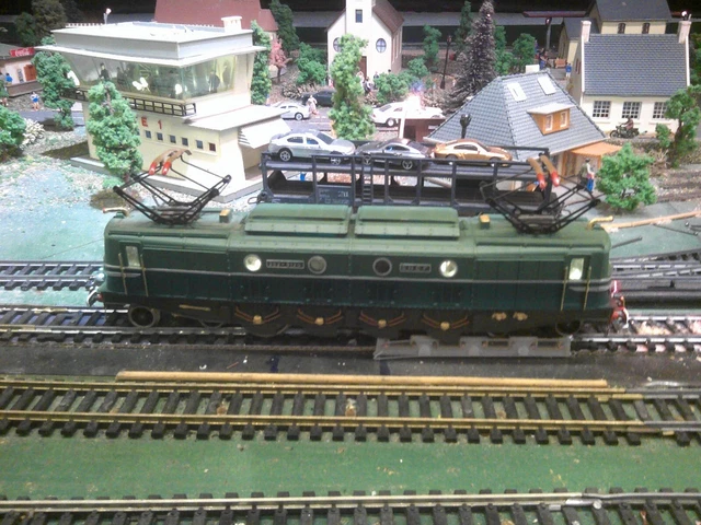 ECH Ho LOT 3 LOCOS ELECTRIQUES SNCF :JOUEF BB25531 ET BB15034 /LIMA CC