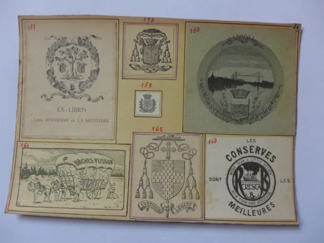 Ex-Libris   Monogrammes  Armoiries   collés sur carton
