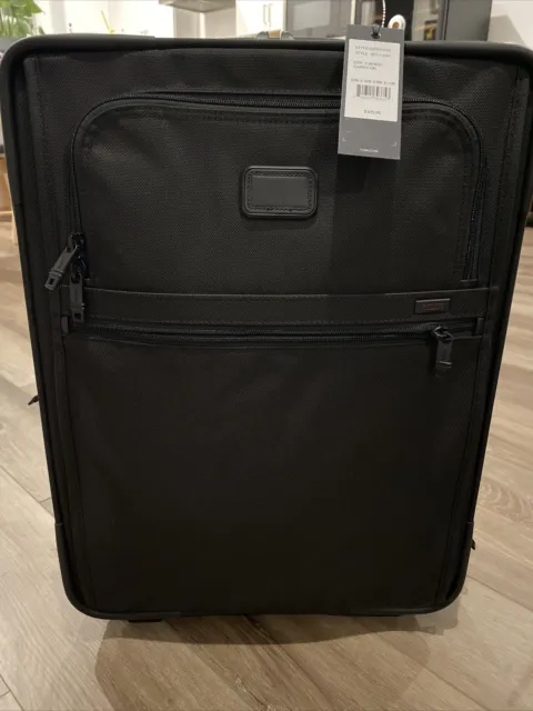 NWT Tumi Alpha 2 blue tag 22" Carry On 2 Wheel International Expandable Suitcase 2