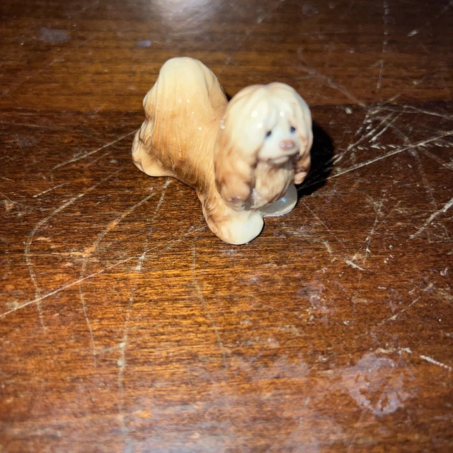 Hagen Renaker Figurine