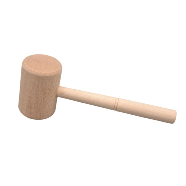 Bois Marteau Perforateur En Travail Maillet De Sculpture Sur