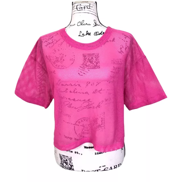 Truly Madly Deeply Crop Top Size Medium Pink Mesh Short Sleeve Crew Neck