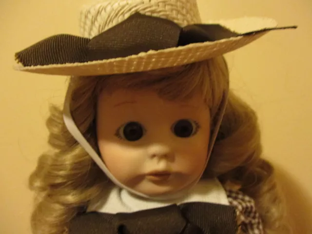 VINTAGE 1980 Marjorie Spangler Doll #123, Porcelain, Painted Face COLLECTIBLE 2