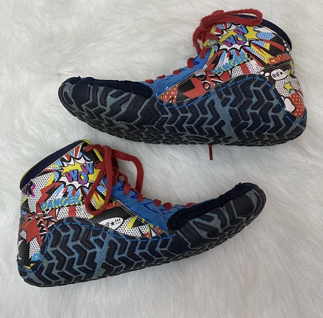 asics aggressor 3 le comic hero