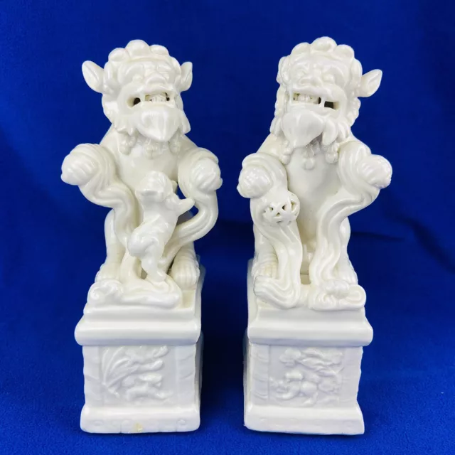 Vintage Chinese Porcelain Foo Dog Statues Set of 2 White 8.75 inch Tall