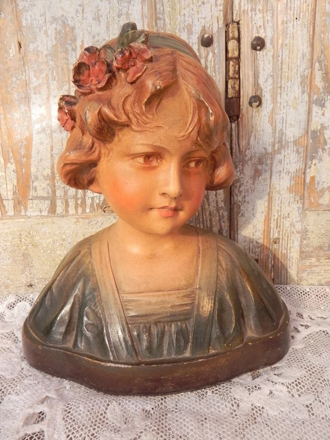 Sculpture Ancienne En Plâtre - Enfant Et Chien - Maison Rémy St Dizier - Décorative