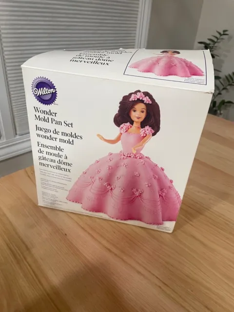 Wilton Doll Wonder Mold Cake Pan Kit Set Barbie Princess. 