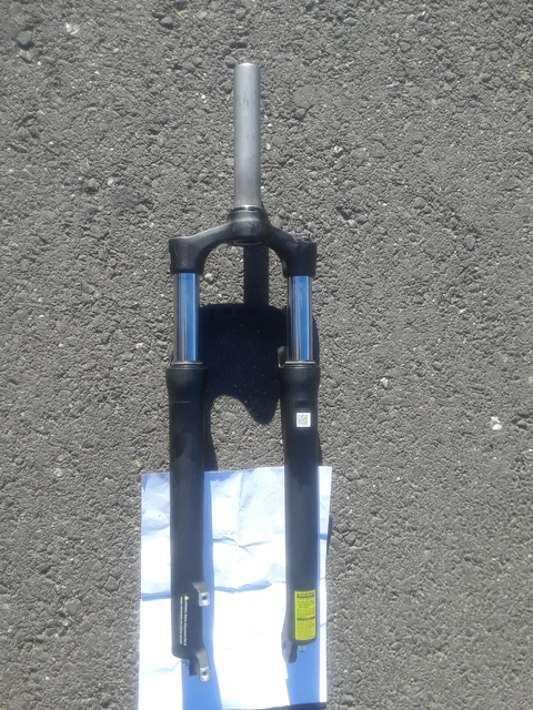 SR SUNTOUR XCE Suspension Fork 27.5 100mm travel unthreaded