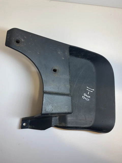 MITSUBISHI L 200/TRITON KAT, KBT 2.5 DI-D KA4T parafango posteriore sinistro MN117455